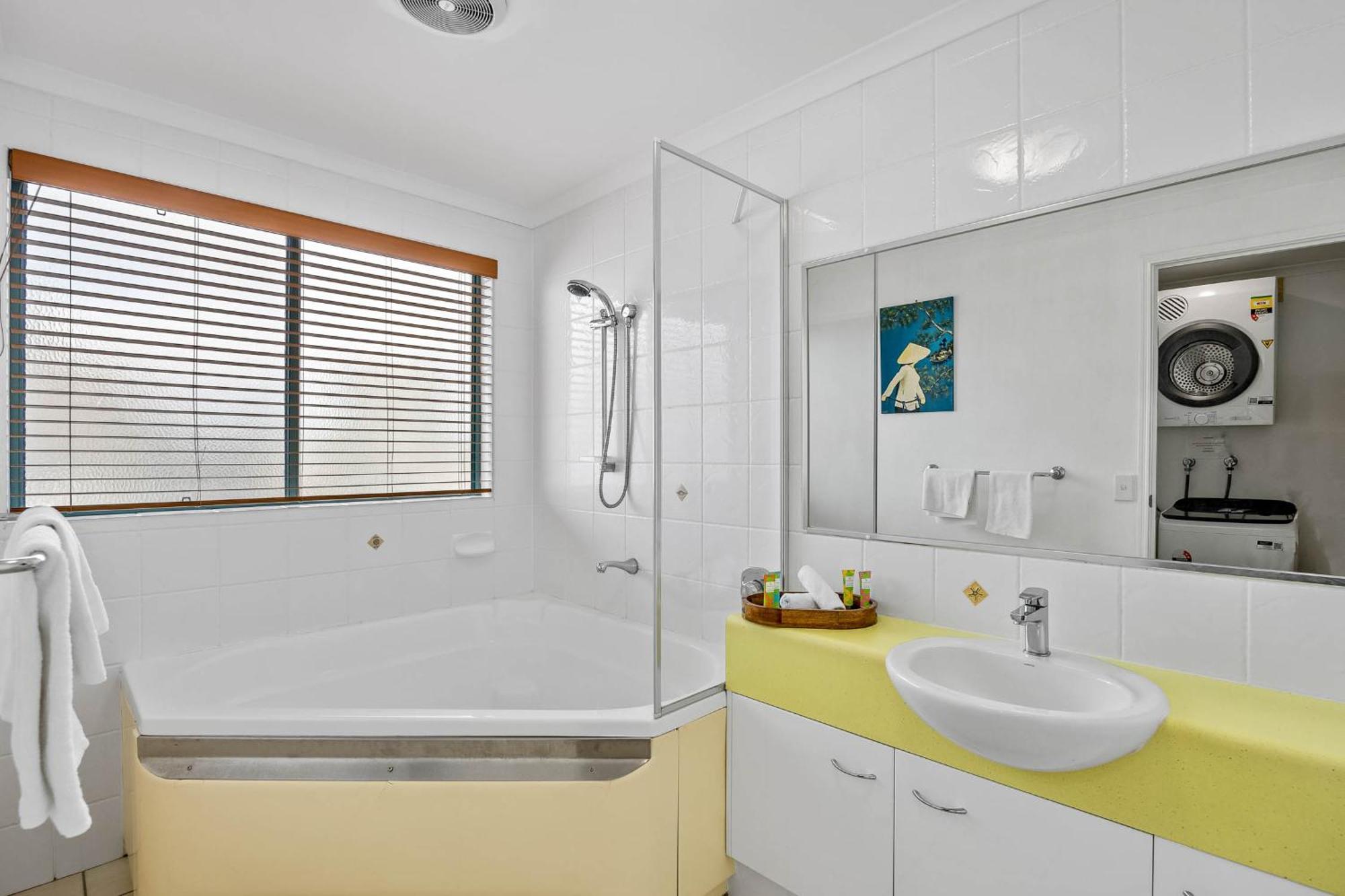 Sunshine Towers Boutique Apartments Maroochydore Εξωτερικό φωτογραφία